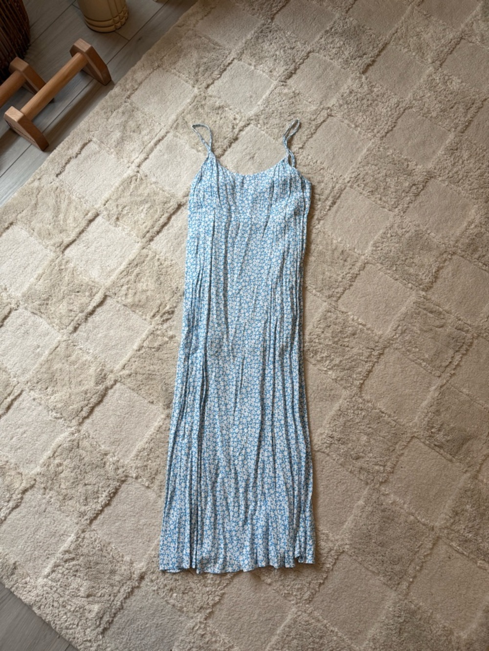 Audrey 3+1 Light Blue Floral Midi Slip Dress